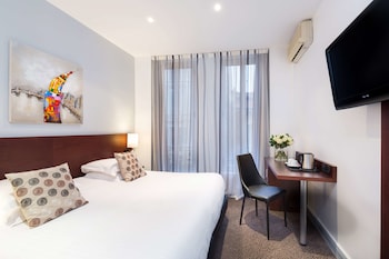 Superior Room, 1 King Bed, Non Smoking