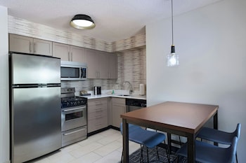 Suite, 2 Bedrooms