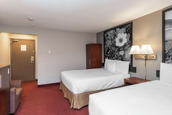 Room, 2 Queen Beds, Non Smoking