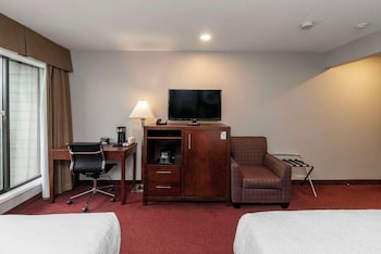 Room, 2 Queen Beds, Non Smoking