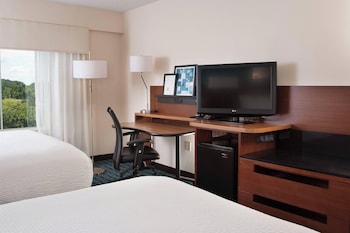 Room, 1 King Bed (Mobility Accessible, Roll-In Shower)