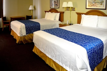 Room, 2 Queen Beds, Non Smoking
