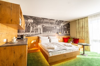 TASTY Double Room with kitchenette