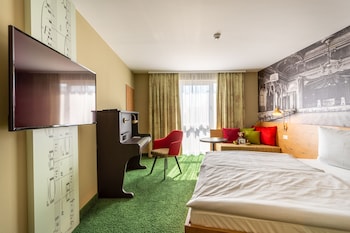 TWICY Family Double Room with connecting door
