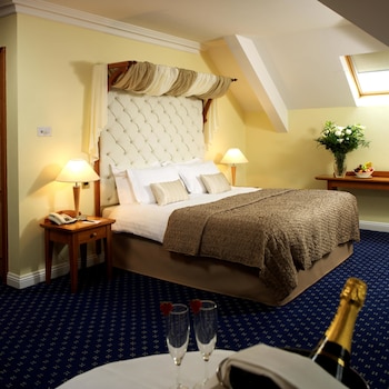 Junior Suite Room