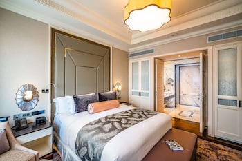 Opera View Suite - SIGNATURE LOUNGE PRIVILEGES