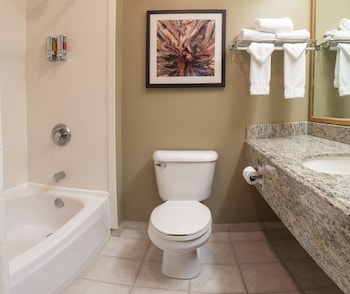 Deluxe Room, 2 Queen Beds
