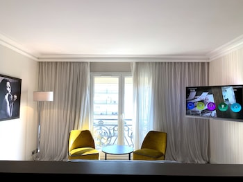 Double Junior Suite, garden view