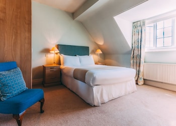 Standard Double or Twin Room (1 Adult)