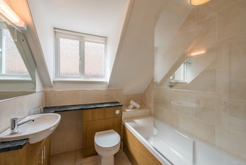 Standard Double or Twin Room (1 Adult)