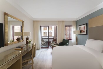Classic Room, 1 King Bed