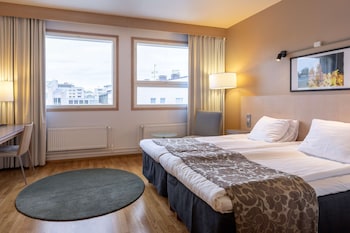 Superior Room, 1 King Bed