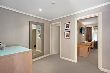 Family Room, Multiple Beds, Non Smoking