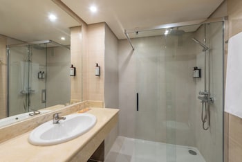 Suite (Mediterranean View (2+2))