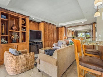 Condo, 2 Bedrooms, Ocean View (343)