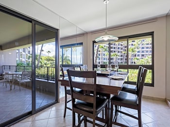 Condo, 2 Bedrooms, Ocean View (124)