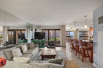 Condo, 2 Bedrooms, Ocean View (194)