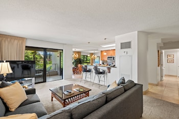 Condo, 2 Bedrooms (252)