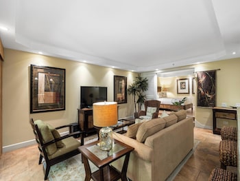 Condo, 2 Bedrooms (111)