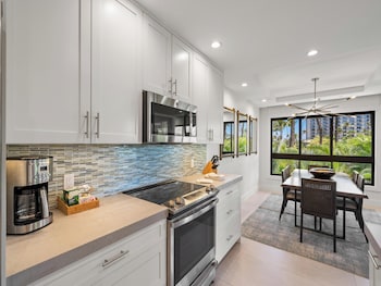 Condo, 2 Bedrooms, Ocean View (133)