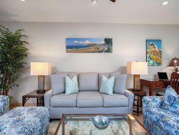 Condo, 2 Bedrooms, Ocean View (361)