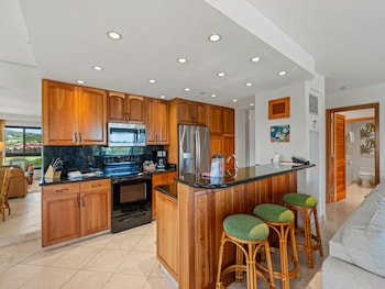 Condo, 2 Bedrooms (276)