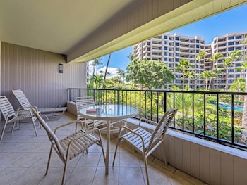 Condo, 2 Bedrooms, Ocean View (124)