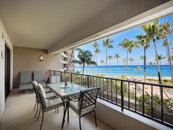 Condo, 2 Bedrooms, Ocean View (444)