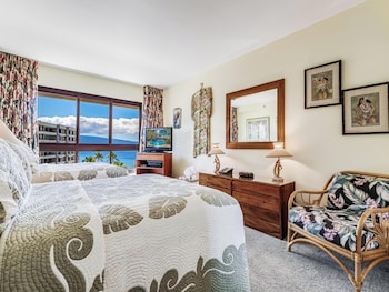 Condo, 2 Bedrooms, Ocean View (295)
