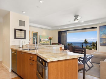 Condo, 2 Bedrooms, Ocean View (486)