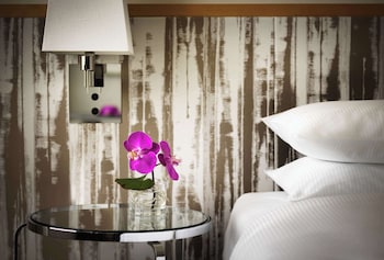 Club Room, 2 Twin Beds (Club Access)
