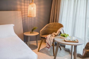 Standard Room, Garden View
