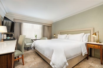 Signature King Room